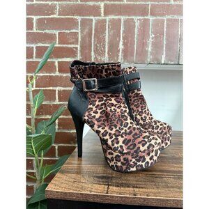 UNSENSORED women’s size 6.5/7 cheetah stilettos